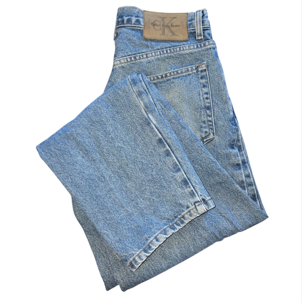 Calvin Klein Jeans Men's Classic Blue Straight Jeans